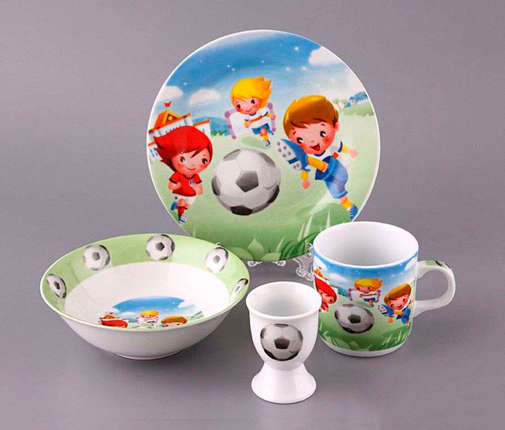 Тарелка набор детский. Посуда для детей. Детский набор посуды. Красивая детская посуда. Детская фарфоровая посуда.